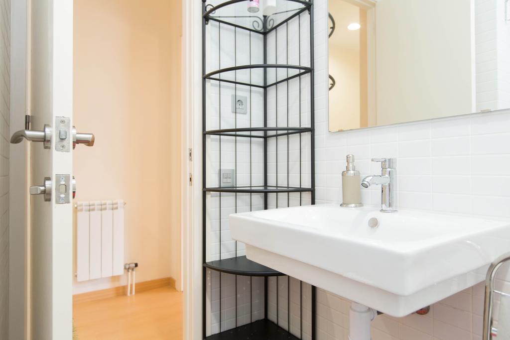 Stay Barcelona Central Apartments Экстерьер фото